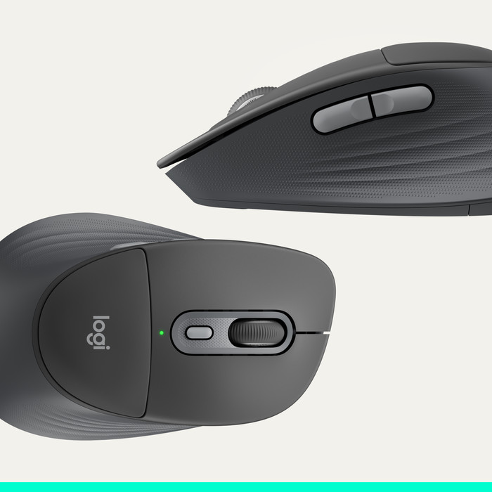 Logitech MK880 Signature Comfort Plus Wireless Keyboard and Mouse Combo Graphite QWERTY detail
