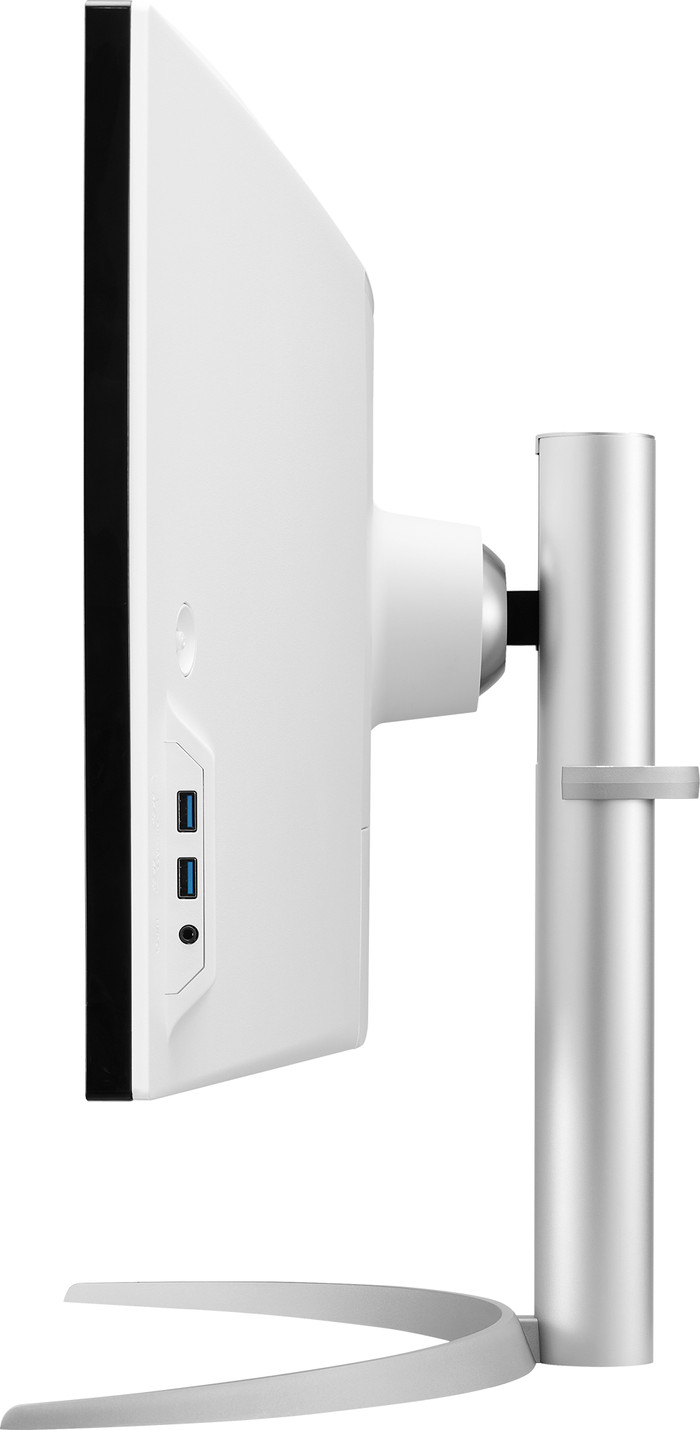 LG UltraWide 49WQ95C-W null