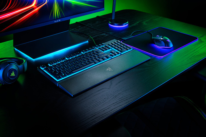 Razer Ornata V3 X Gaming Keyboard AZERTY product in use