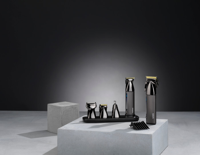 BaByliss Super-X Metal Hair Clippers E991E product in use