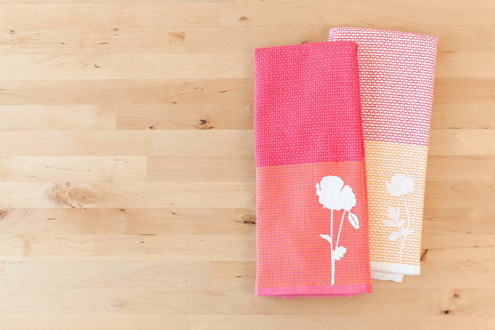 Cricut Joy Smart Iron-On Black 14x60cm product in use