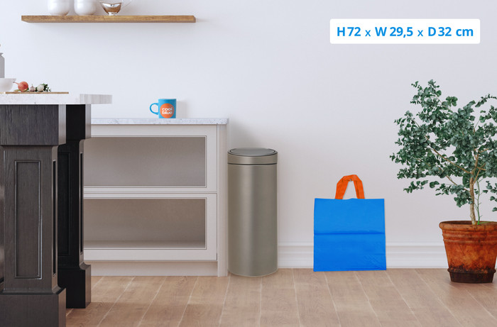 Brabantia Touch Bin 30L Platinum visual Coolblue 1