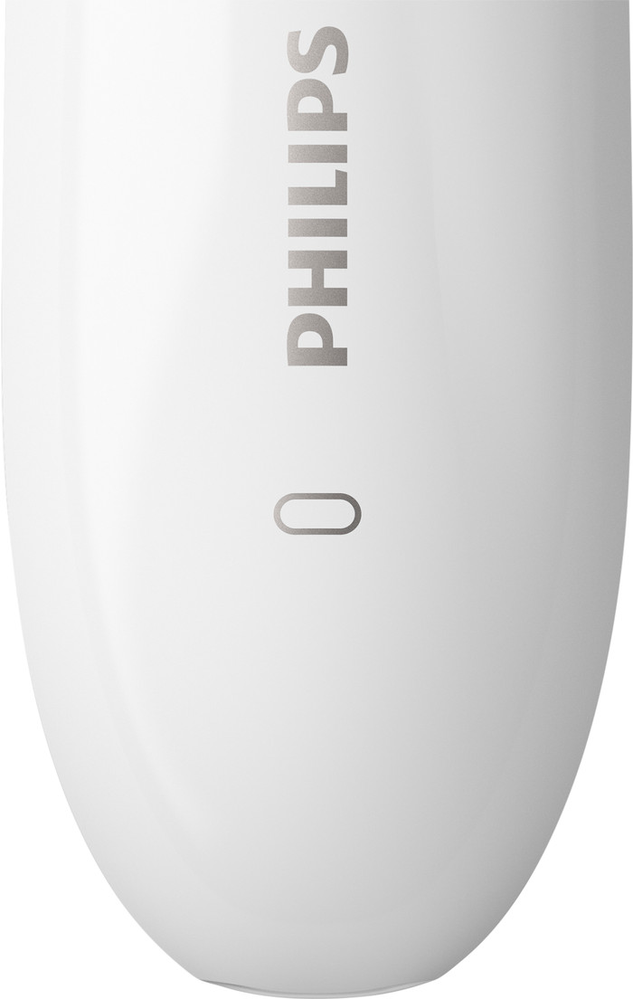 Philips Lumea IPL 8000 Series BRI947/00 + Philips BRL146/00 ladyshave detail
