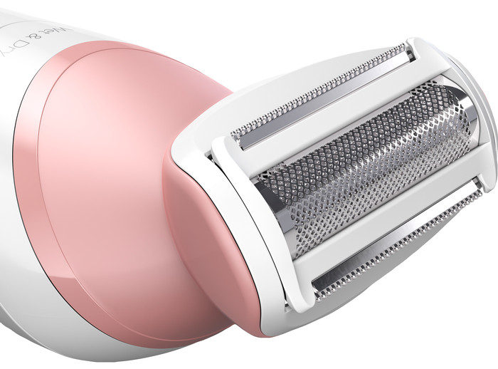 Philips Lumea IPL 8000 Series BRI947/00 + Philips BRL146/00 ladyshave detail
