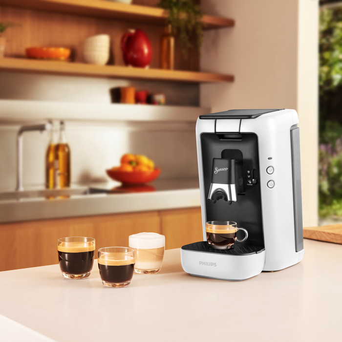 Philips Senseo Maestro CSA260/10 White product in use