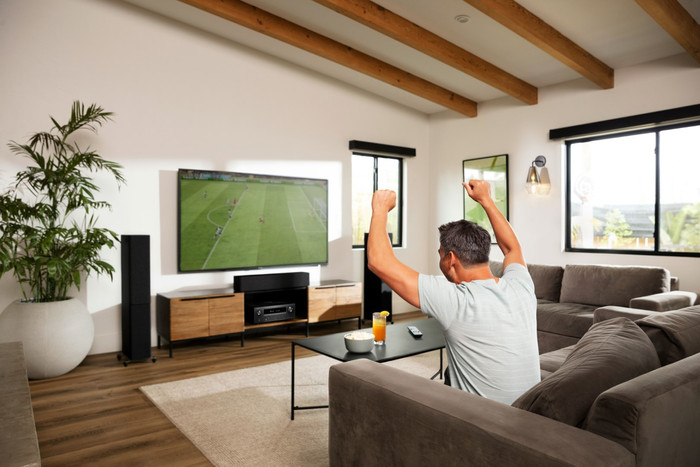 Denon AVR-X2800H Black product in use