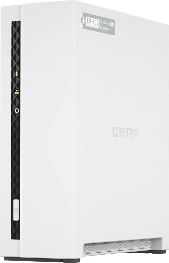 QNAP TS-133 right side