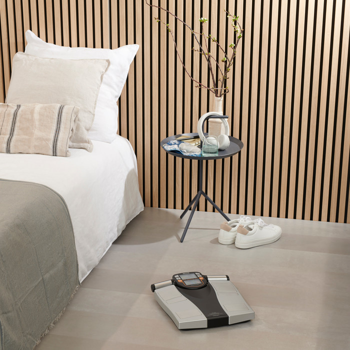 Tanita BC-545N product in use