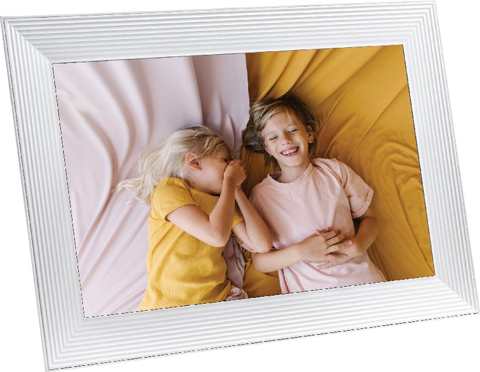 Aura Frames Carver Wit product in gebruik