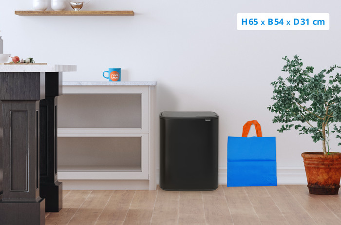 Brabantia Bo Touch Bin 60 Liter Matt Black + Vuilniszakken (120 stuks) visual Coolblue 1
