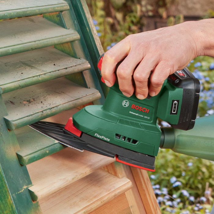 Bosch Universal Sander 18V-10 + POWER FOR ALL 18 V Batterie 2,5 Ah Set produit à l'usage
