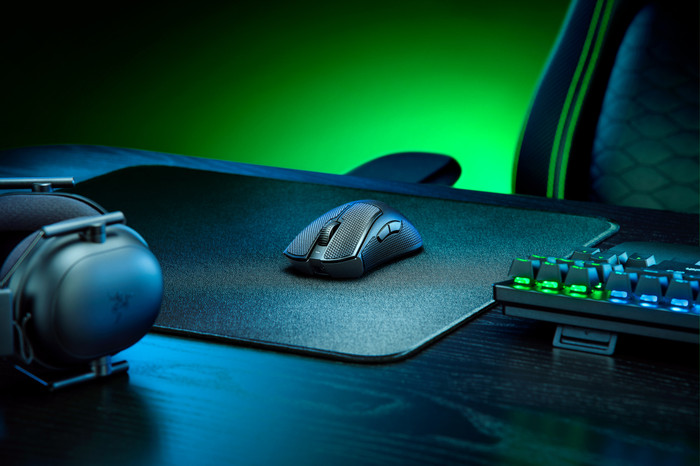Razer DeathAdder V3 Pro Souris Gamer Noir produit à l'usage