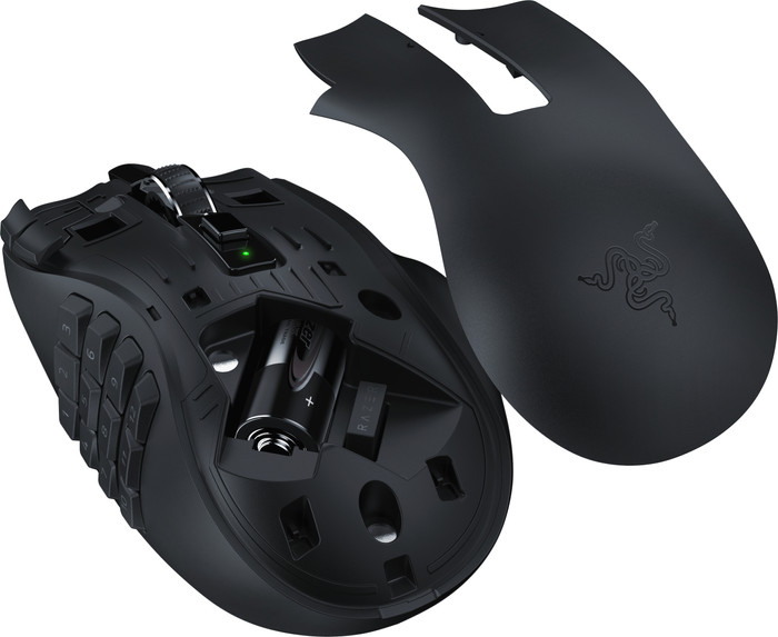 Razer Naga V2 HyperSpeed Wireless Gaming Mouse detail