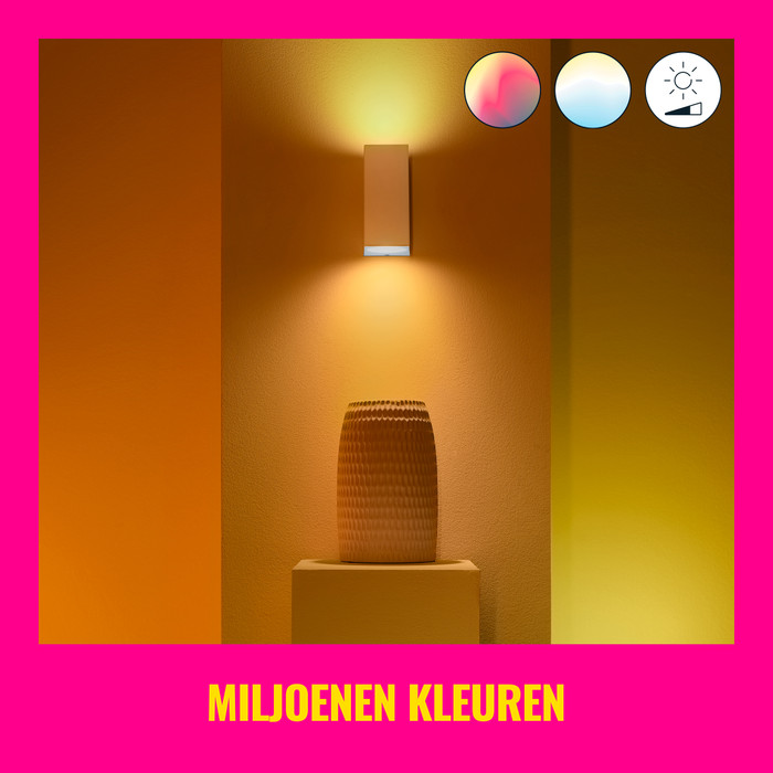 WiZ Up & Down wandlamp wit - Gekleurd en Wit licht - GU10 product in gebruik