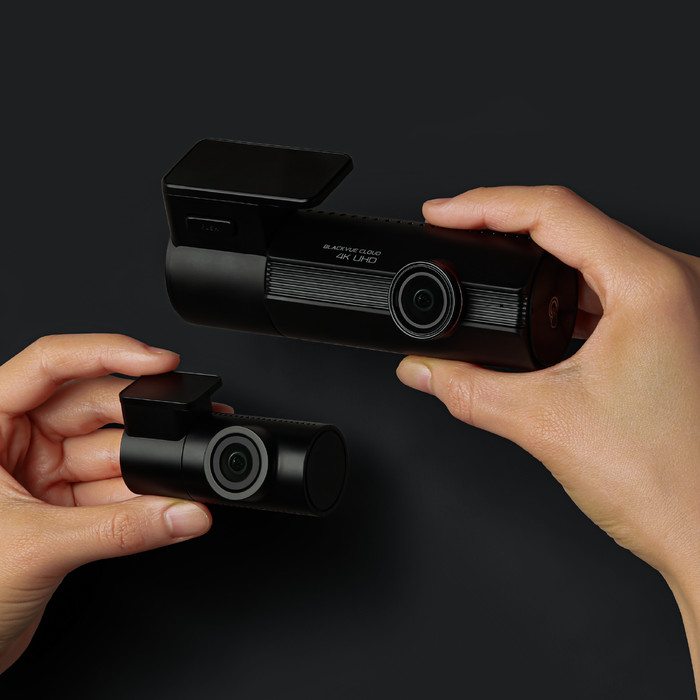 BlackVue Elite 9-2CH 64GB product in gebruik