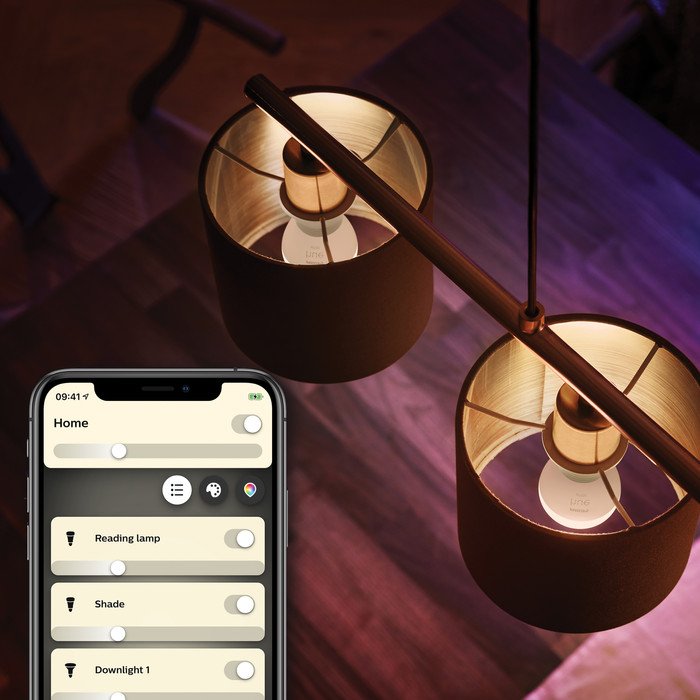 Philips Hue Spherical Light White E14 6-pack product in use