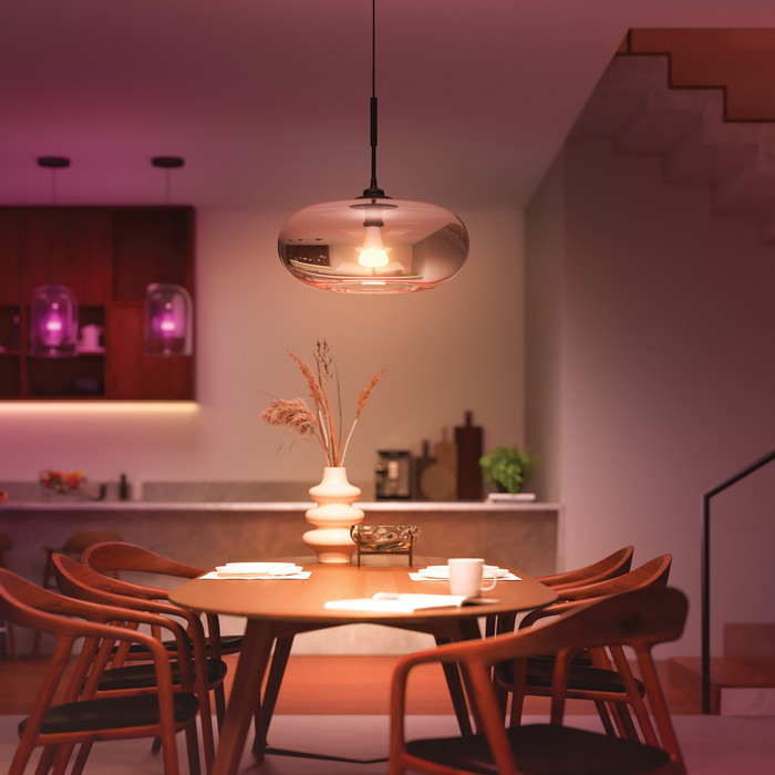 Philips Hue White and Color E27 1600lm Separate Light product in use