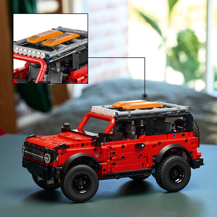 LEGO Autos Trio 42213 + 42226 + 42234 detail