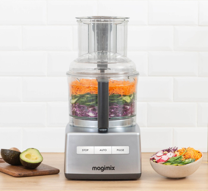Magimix Cuisine Systeme 4200 XL Mat Chroom product in gebruik