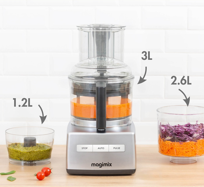 Magimix Cuisine Systeme 4200 XL Mat Chroom product in gebruik