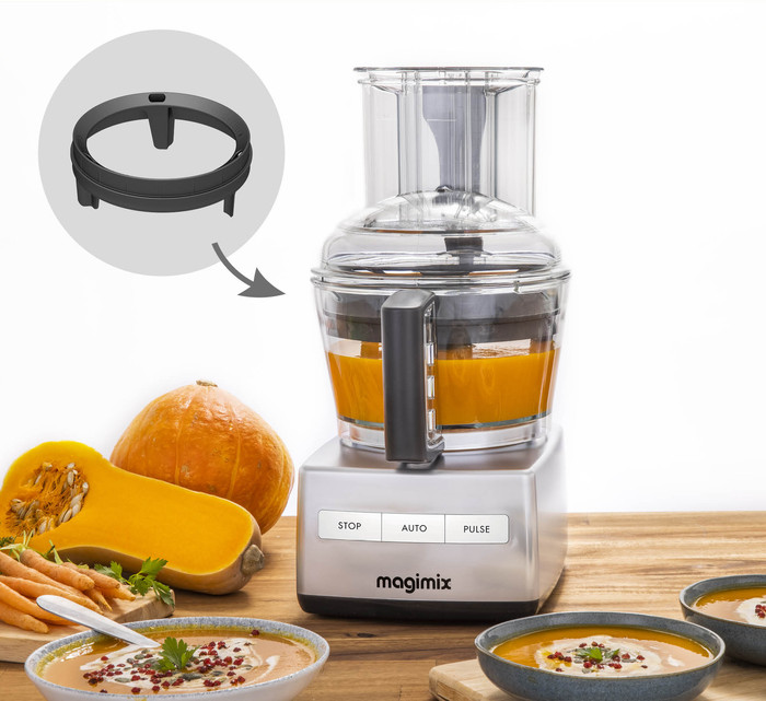 Magimix Cuisine Systeme 4200 XL Mat Chroom product in gebruik