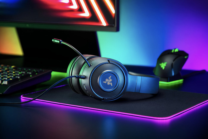 Razer Kraken V3 X USB Gaming Headset product in use