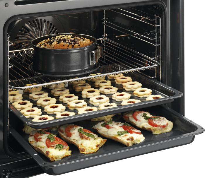 AEG BPB331061B SurroundCook produit à l'usage