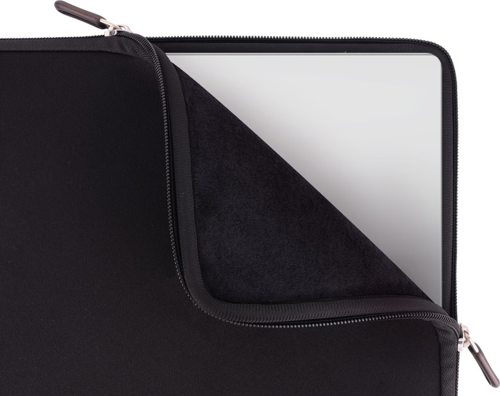 BlueBuilt Housse pour PC Portables pour Apple MacBook Neo Noir intérieur
