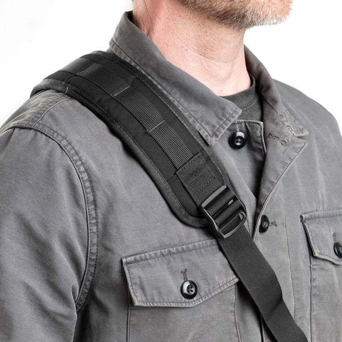 Think Tank FocusPoint Crossbody 13L Zwart detail