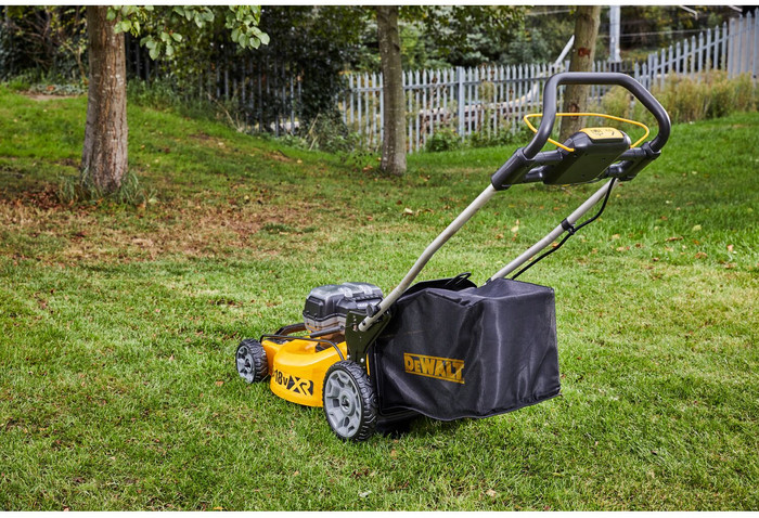 DeWalt DCMW564P2-QW produit à l'usage