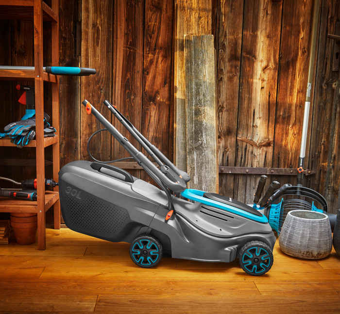 Gardena PowerMax 32/18V P4A Set product in gebruik