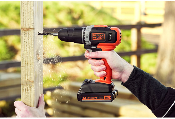 BLACK+DECKER BCD0032S120-QW product in gebruik