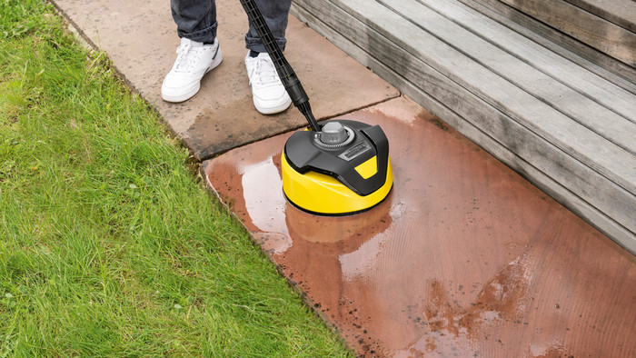 Kärcher K4 Premium Power Control Flex Home product in use