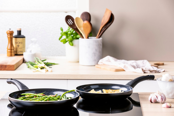 BK Brilliant Set de Poêles à Frire 24 + 28 cm + Wok produit à l'usage