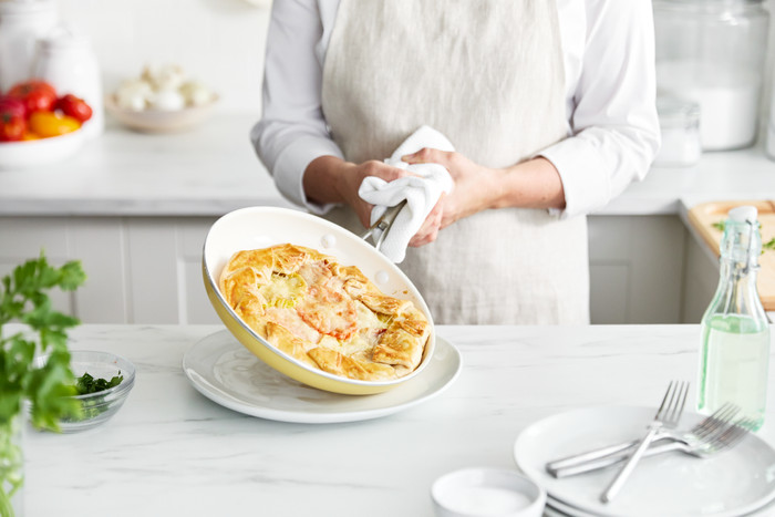 GreenLife Artisan Pannenset 12-delig Geel product in gebruik