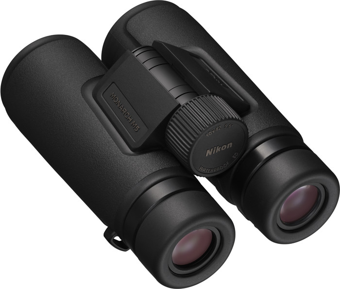 Nikon Monarch M5 10x42 null
