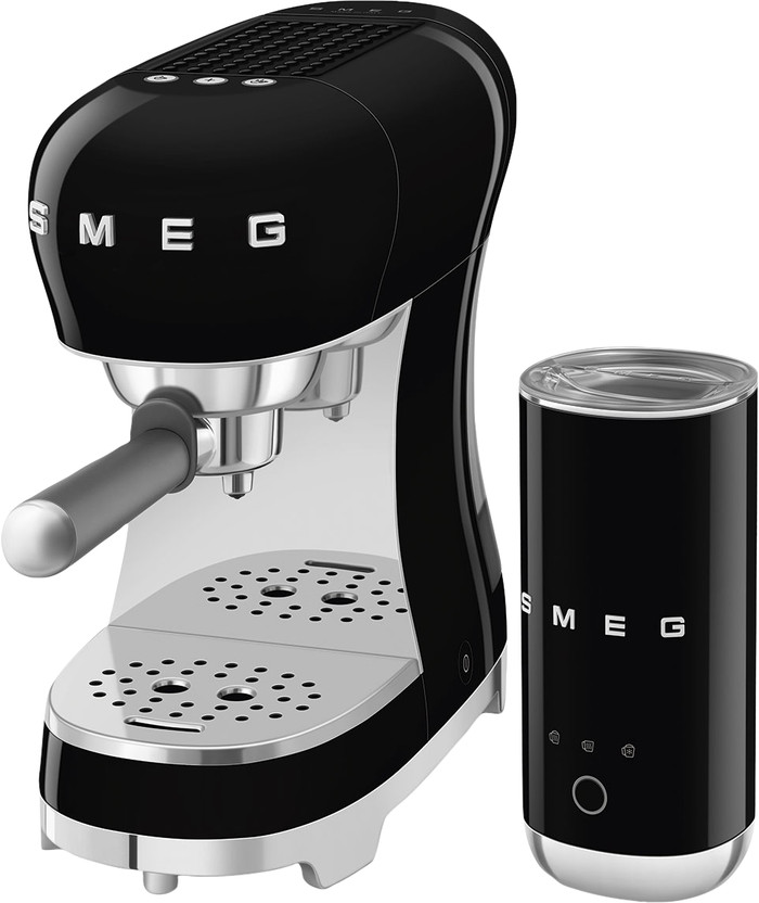 SMEG ECF12BLEU Noir + Mousseur à Lait côté droit