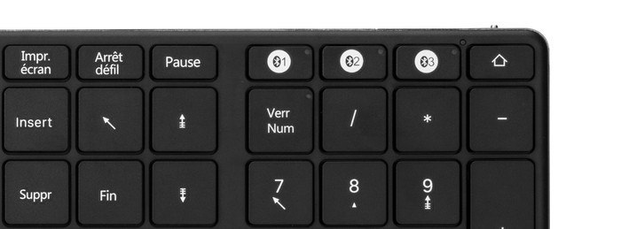 BlueBuilt Clavier Bluetooth Pro AZERTY + Imperium Souris Ergonomique Bluetooth détail