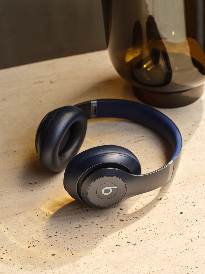 Beats Studio Pro Zwart product in gebruik