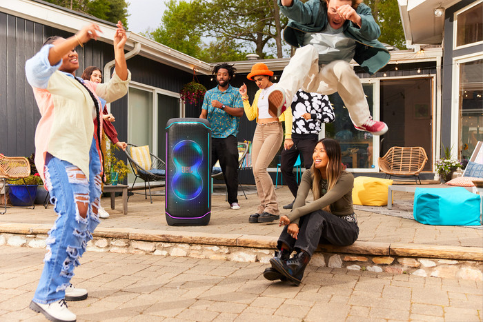 JBL PartyBox Ultimate Karaoke Set product in use