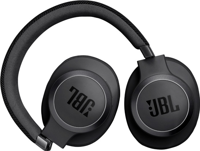 JBL Live 770NC Noir + BlueBuilt Chargeur Quick Charge avec Port USB détail