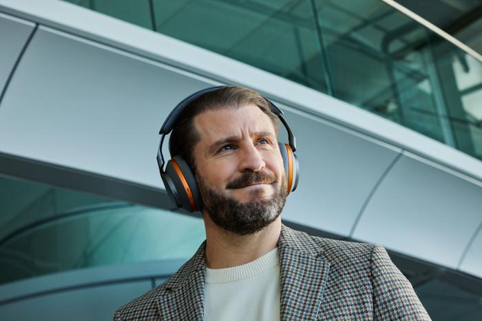 Bowers & Wilkins Px8 McLaren product in gebruik