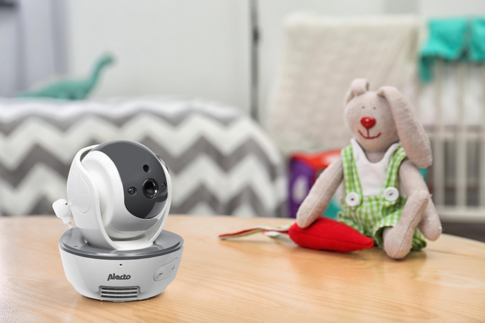 Alecto DVM200C Expansion Camera product in use