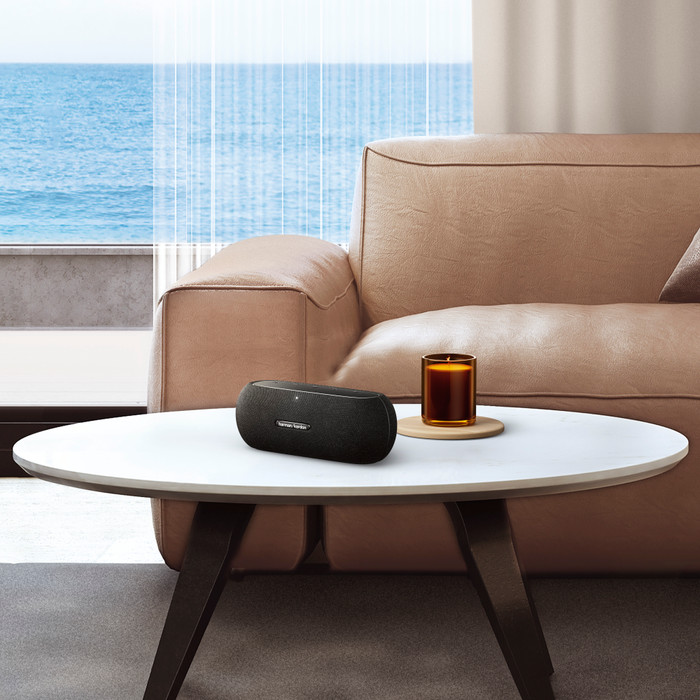 Harman Kardon Luna Zwart product in gebruik