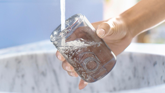 Philips Sonicare Cordless Power Flosser 3000 HX3826/33 produit à l'usage