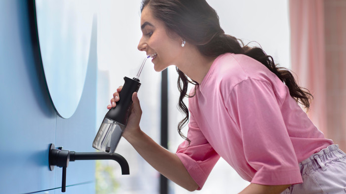 Philips Sonicare Cordless Power Flosser 3000 HX3826/33 produit à l'usage