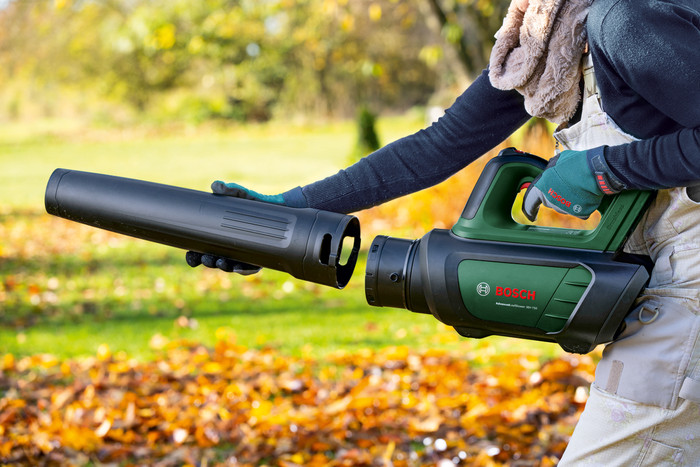 Bosch Advanced LeafBlower 36V-750 + Batterie 36 V (2,0 Ah) produit à l'usage