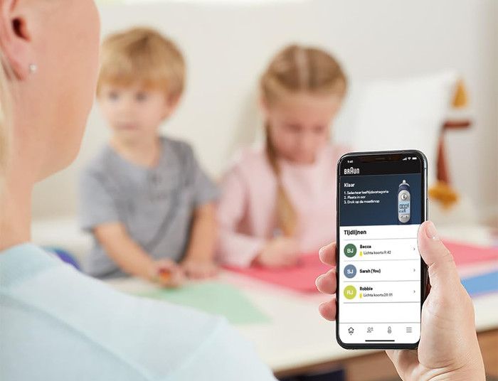 Braun ThermoScan 7+ Connect IRT6575NWE product in gebruik