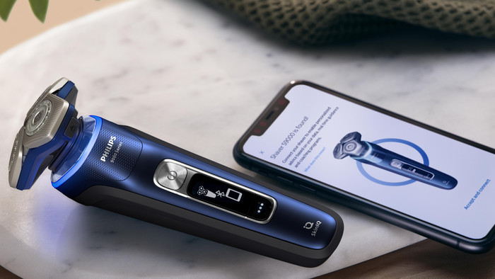 Philips Shaver Series 9000 S9980/59 + Neustrimmer product in gebruik