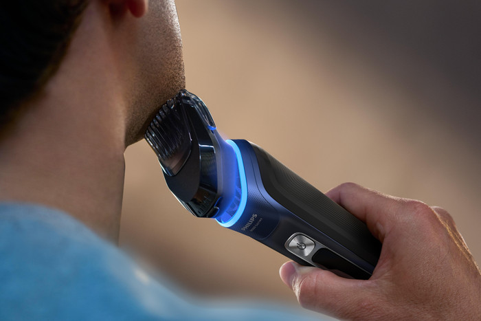 Philips Shaver Series 9000 S9980/59 + Neustrimmer product in gebruik